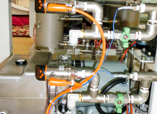 高周波式ハイパーサーミアシステムアスクーフ8